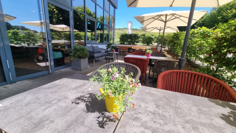 Terrasse des Cafe Bauer